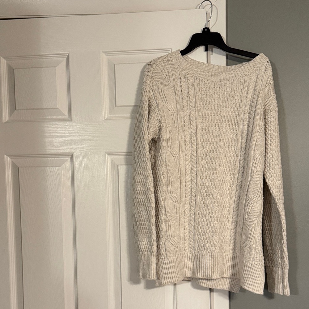 GAP Cream Boyfriend cable knit sweater